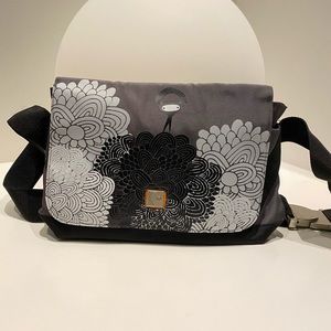 Black messenger bag